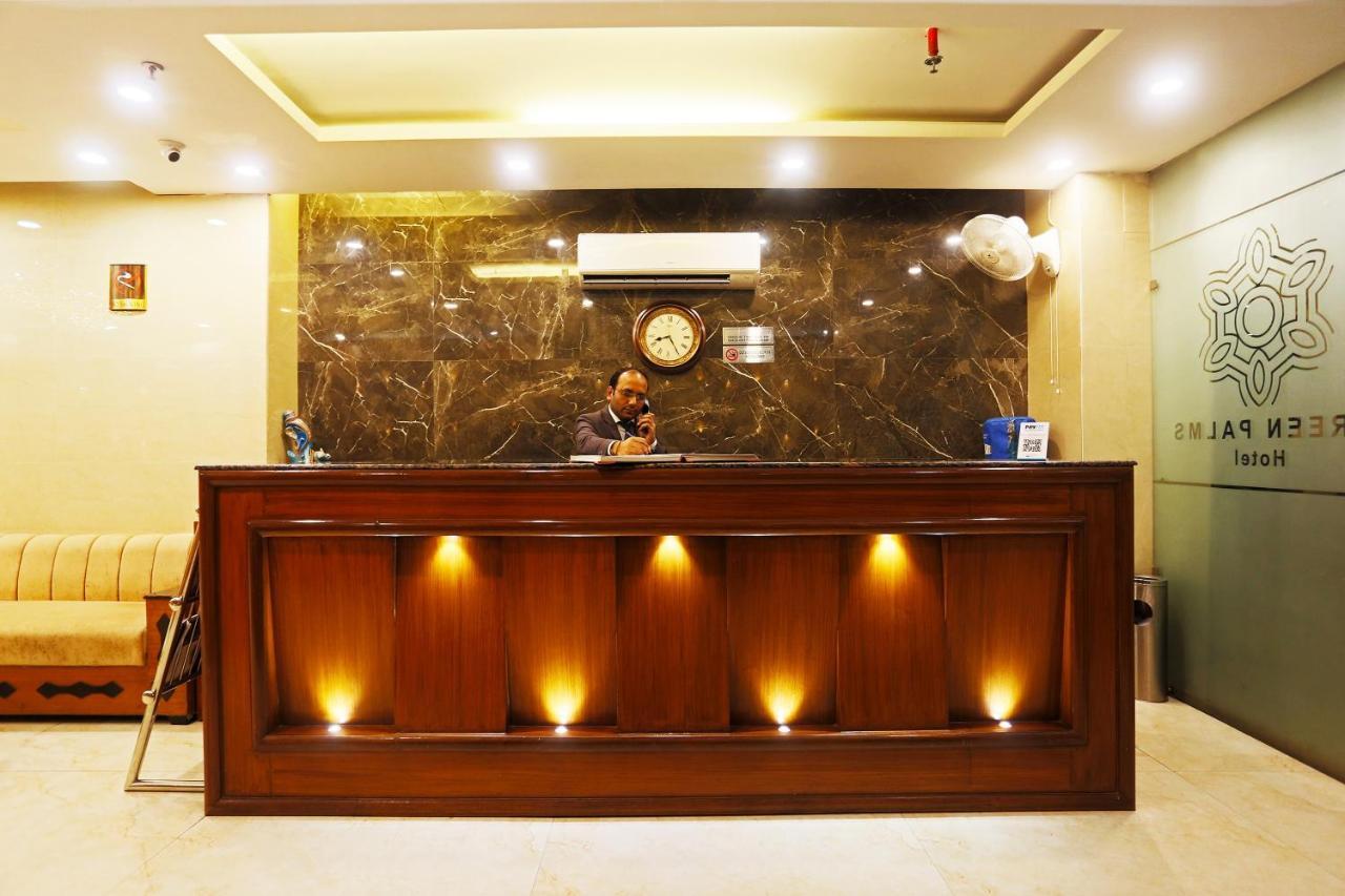 Hotel Capital O Green Palms Near Jhilmil Metro Station Neu-Delhi Exterior foto