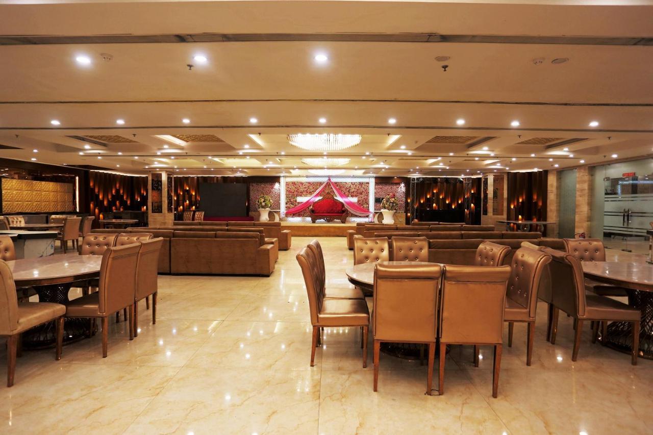 Hotel Capital O Green Palms Near Jhilmil Metro Station Neu-Delhi Exterior foto